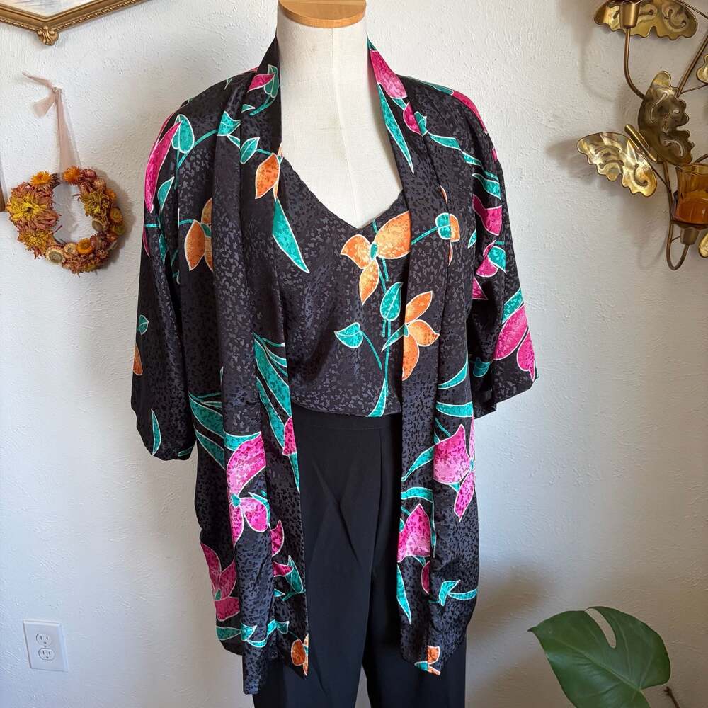 Vintage Floral Kimono Robe and Matching Cami Tank Set S
